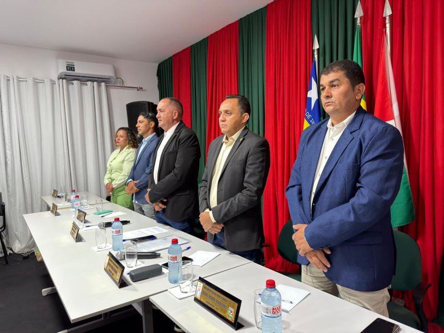 Sessão Extraordinária da Câmara Municipal de Baixa Grande do Ribeiro realizada em 12 de maio de 2026.