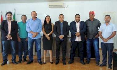 Última reunião ordinária da 7ª Legislatura teve aprovação de matérias importantes