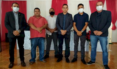 Vereadores aprovam Abono-FUNDEB para professores do Município