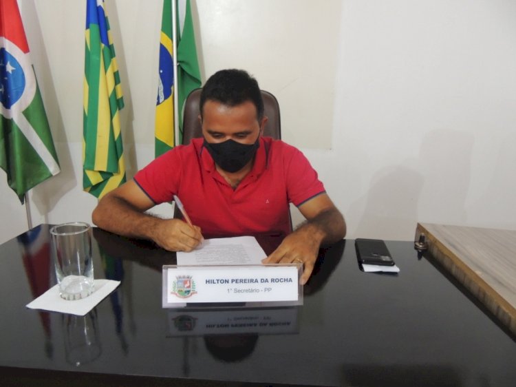 Em ação conjunta, Câmara de Vereadores antecipa reunião extraordinária e vota PL 11/2021, que altera a estrutura da Secretaria de Educação