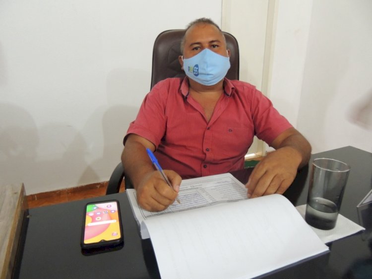 Em ação conjunta, Câmara de Vereadores antecipa reunião extraordinária e vota PL 11/2021, que altera a estrutura da Secretaria de Educação