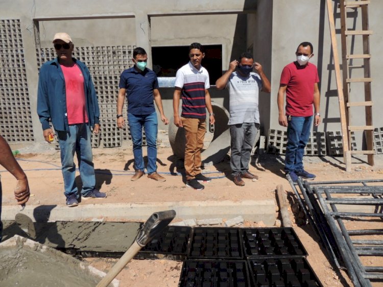 Vereadores fazem visitas obras no Município