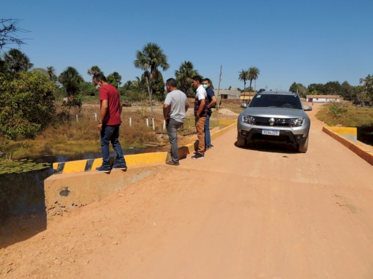 Vereadores fazem visitas obras no Município