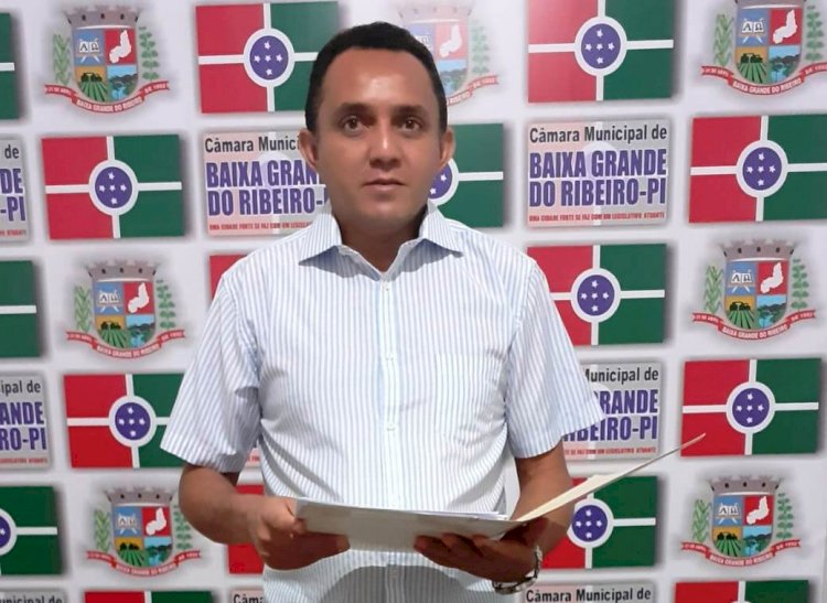 Vereador solicita a construção de quadra poliesportiva em três localidades da zona rural